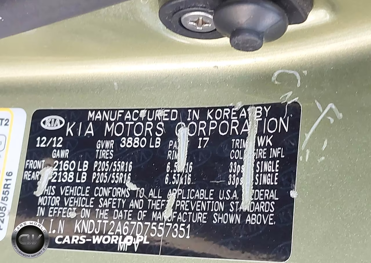 2013 Kia Soul + VIN:KNDJT2A67D7557351 - 9