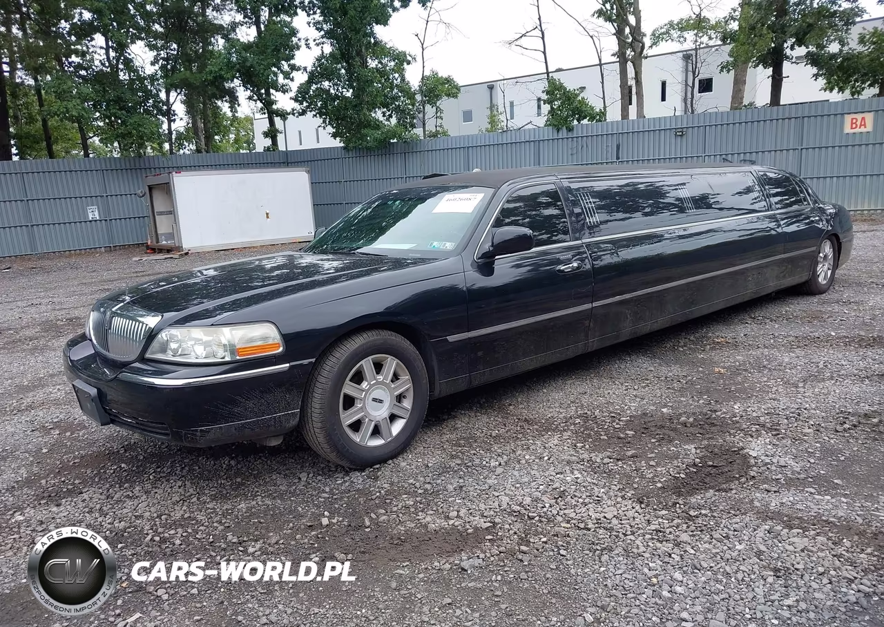 2006 Lincoln Town Car Executive VIN:1L1FM88W66Y650190 - 2