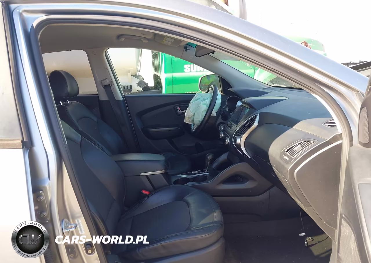 2012 Hyundai Tucson Gls VIN:KM8JU3AC0CU360297 - 5
