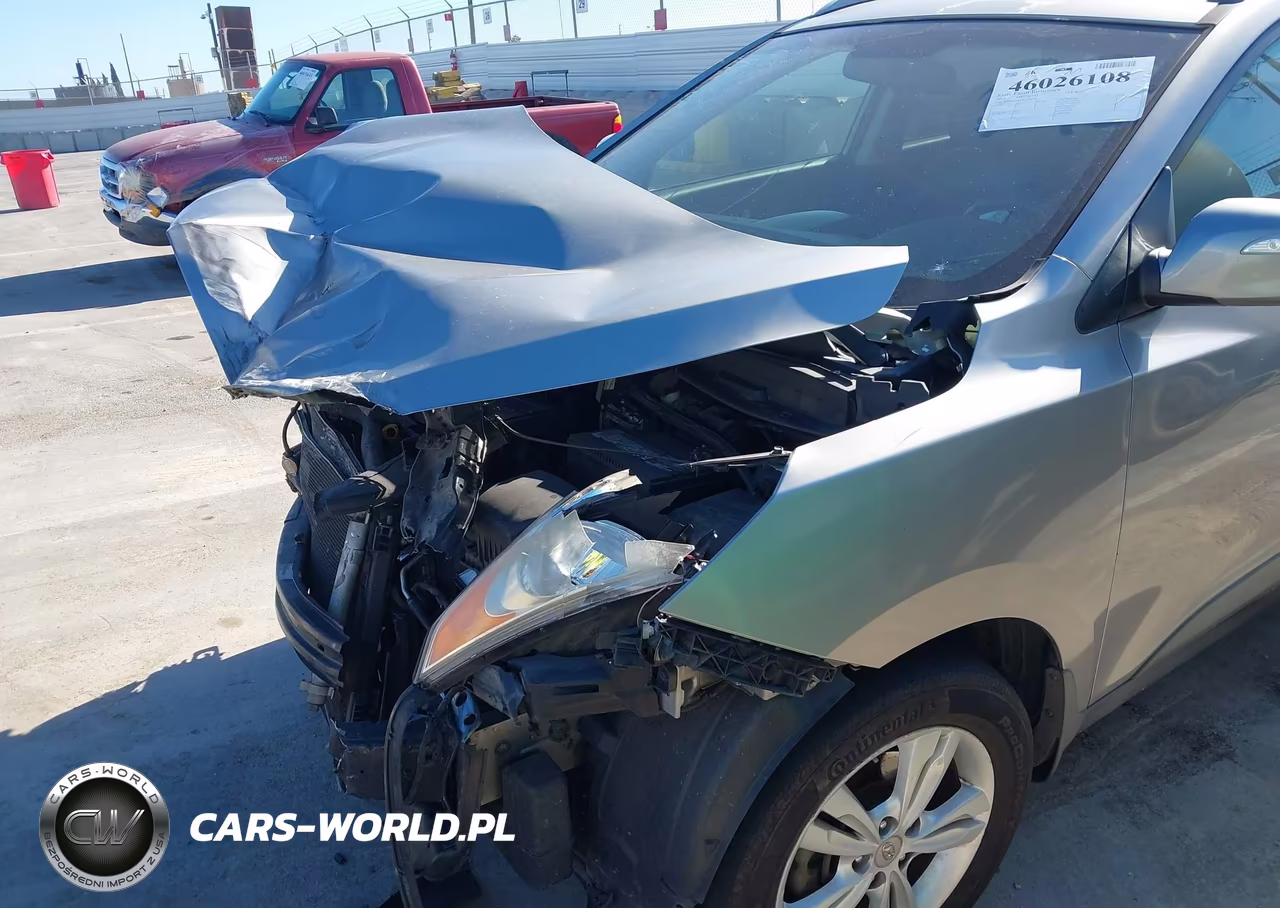 2012 Hyundai Tucson Gls VIN:KM8JU3AC0CU360297 - 6