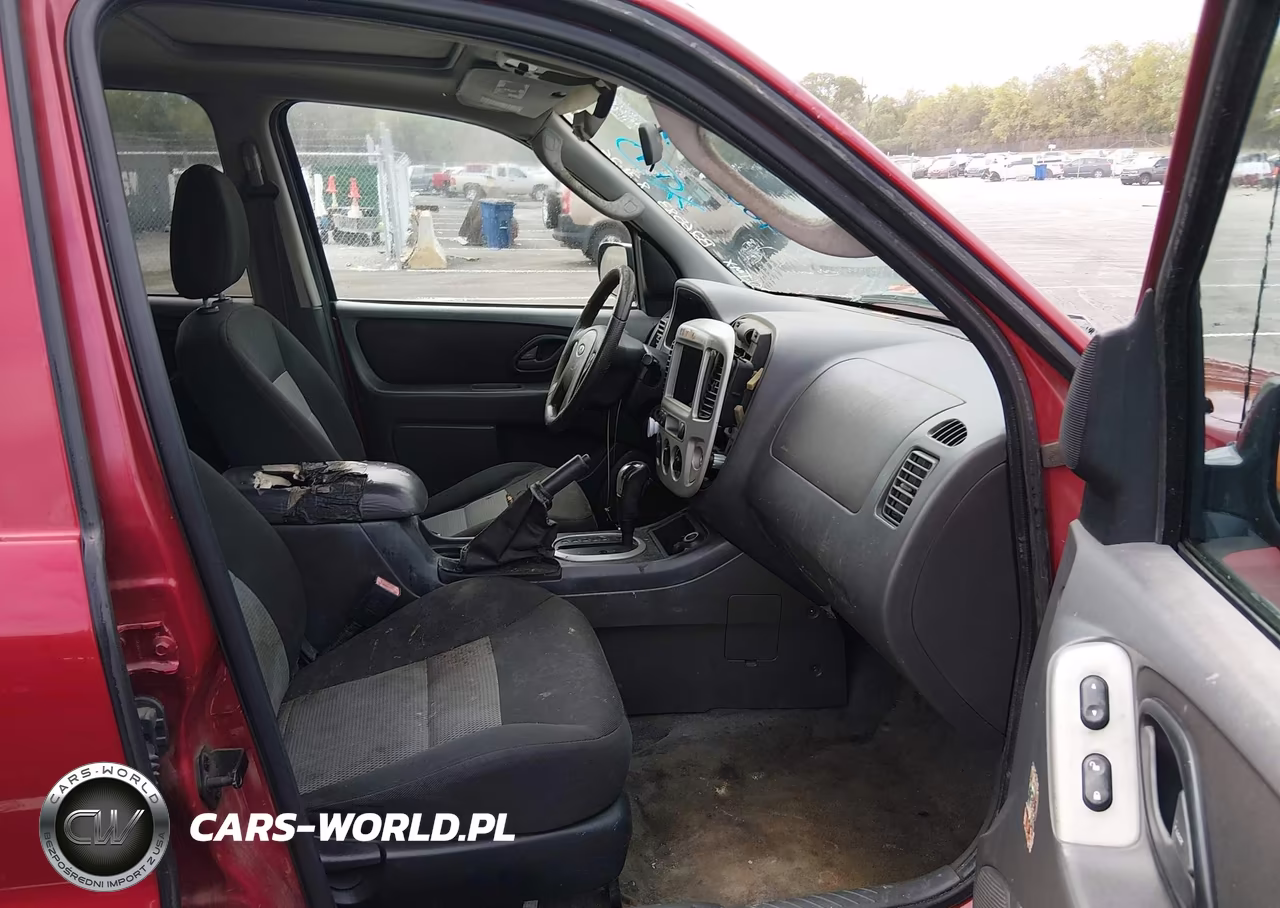 2007 Ford Escape VIN:1FMYU03117KB26583 - 5