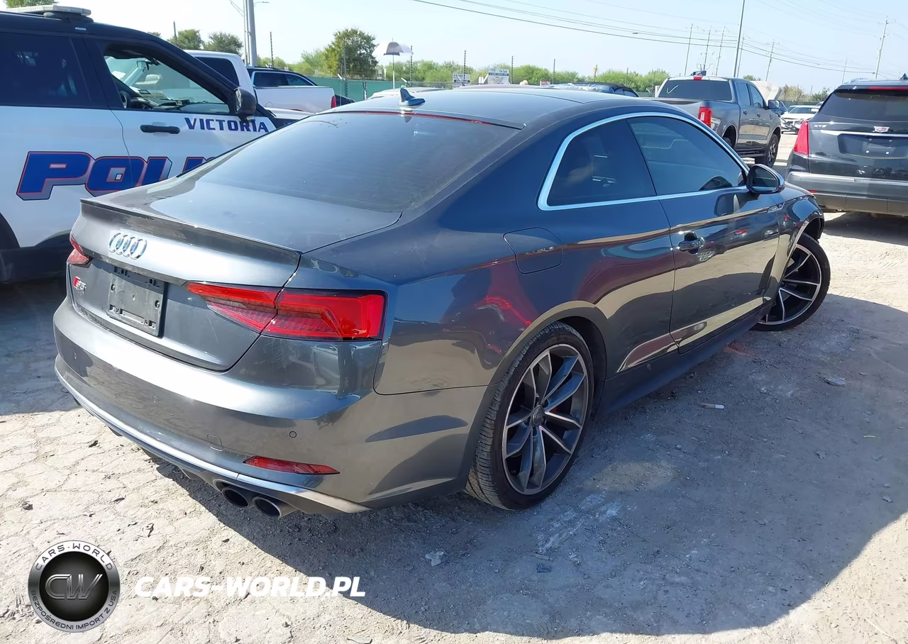 2018 Audi S5 3.0T Premium Plus VIN:WAUR4AF56JA007113 - 4