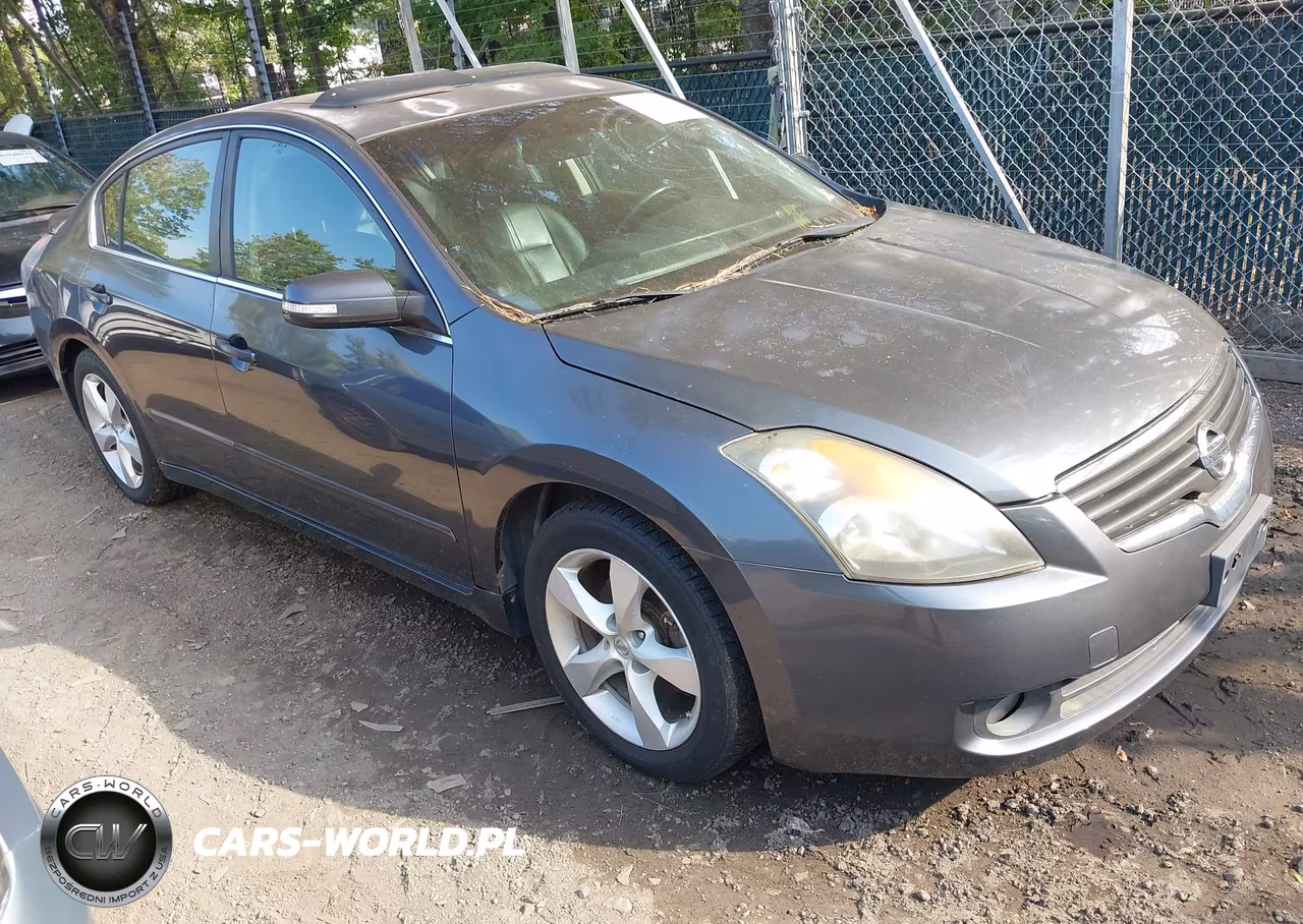 2008 Nissan Altima 3.5 Se – zdjęcie 1 z 11