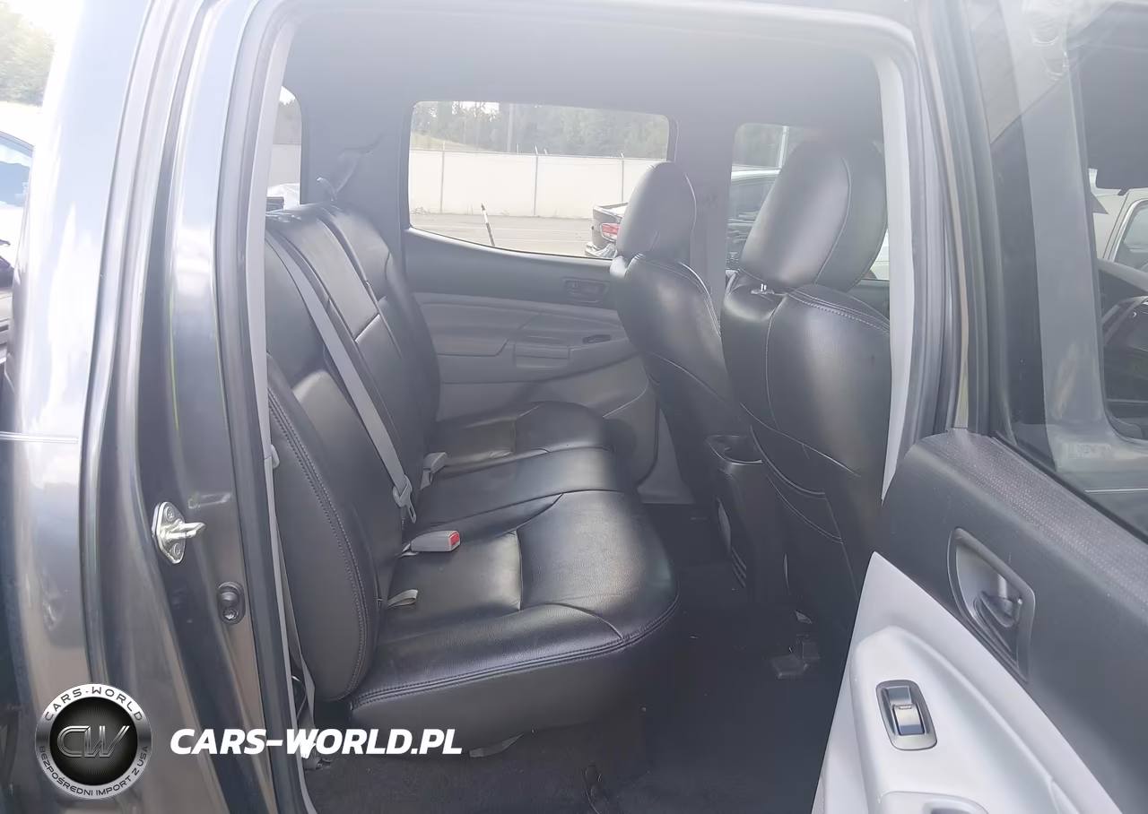 2014 Toyota Tacoma Base V6 VIN:3TMLU4EN7EM137762 - 8