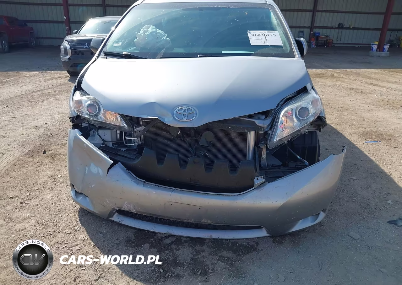 2016 Toyota Sienna Xle Premium 8 Passenger VIN:5TDYK3DC7GS744799 - 6