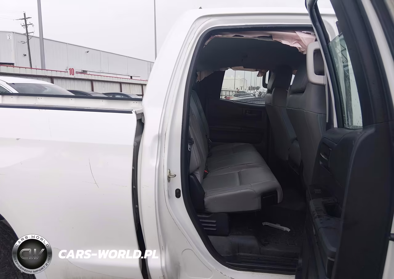 2017 Toyota Tundra Sr 4.6L V8 VIN:5TFRM5F19HX114784 - 8