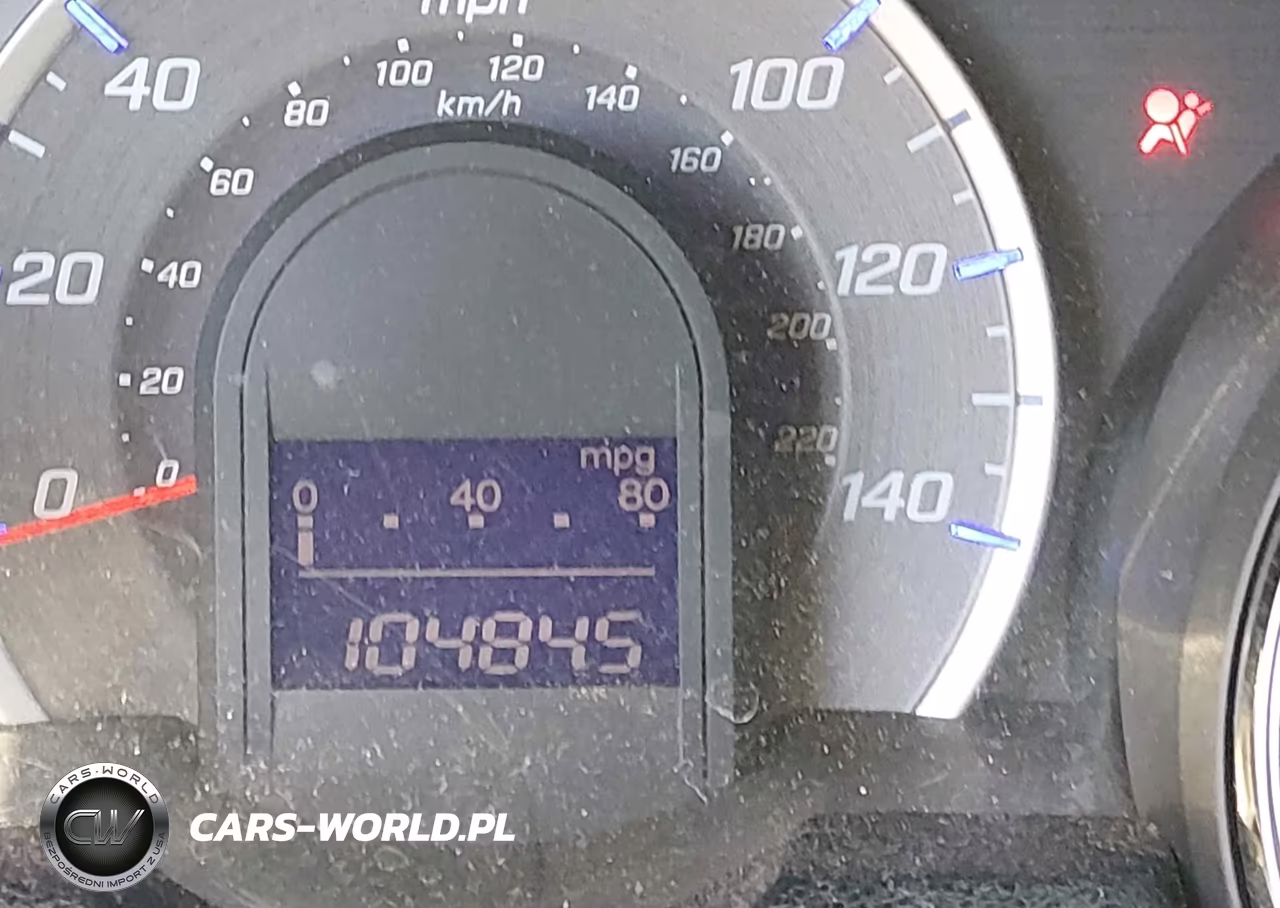 2013 Honda Fit Sport VIN:JHMGE8H56DC050872 - 15