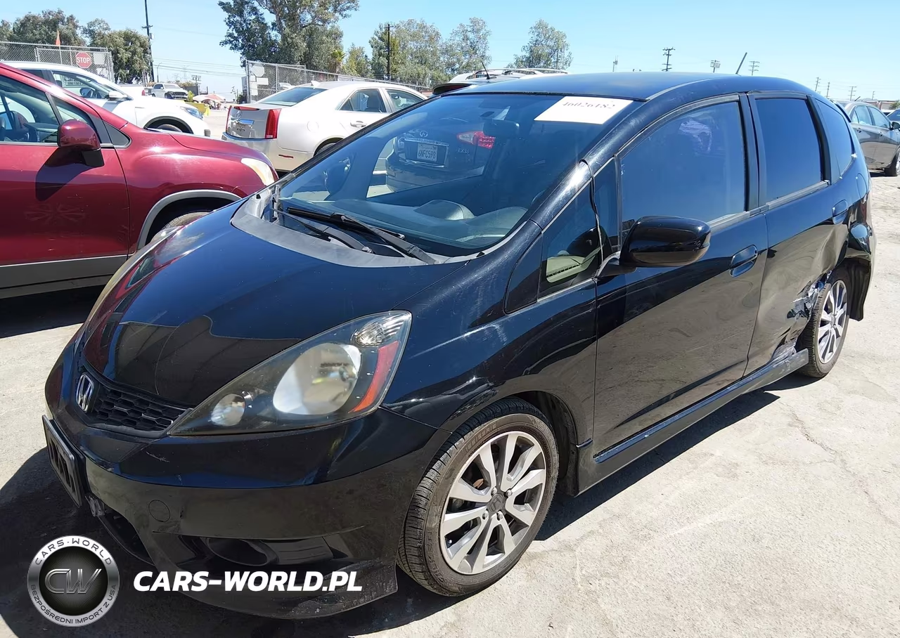 2013 Honda Fit Sport VIN:JHMGE8H56DC050872 - 2