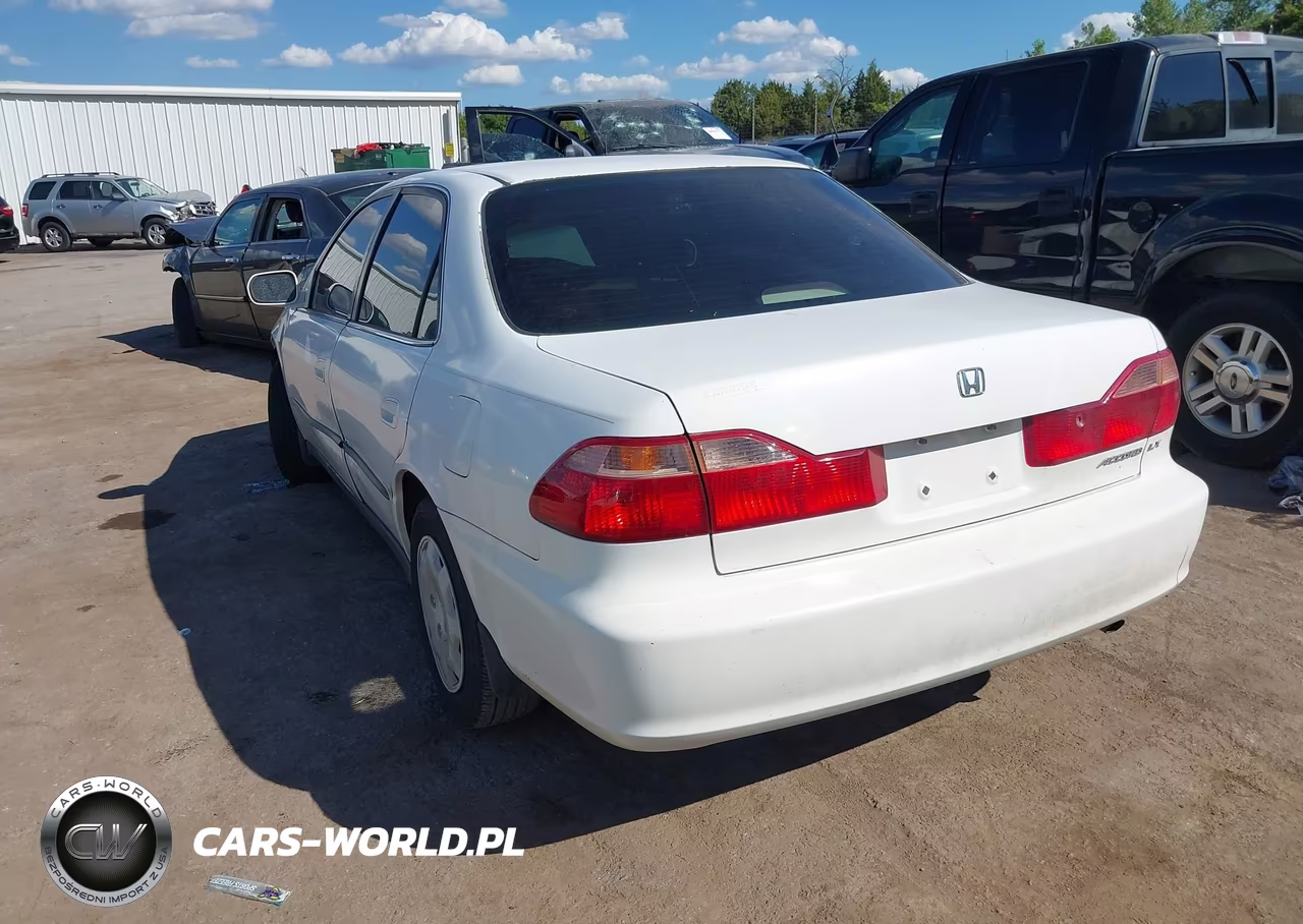 2000 Honda Accord 2.3 Lx VIN:1HGCG5646YA010409 - 3