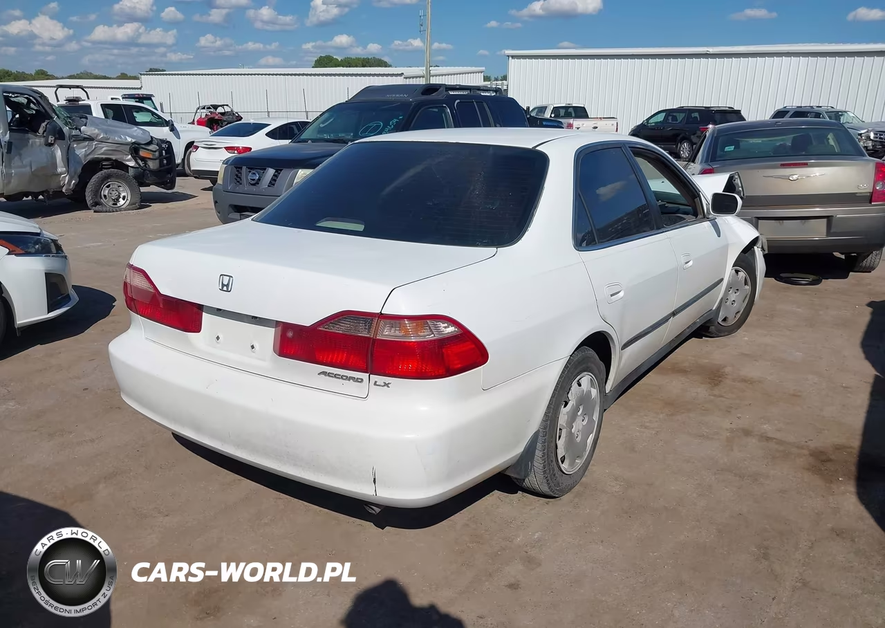 2000 Honda Accord 2.3 Lx VIN:1HGCG5646YA010409 - 4