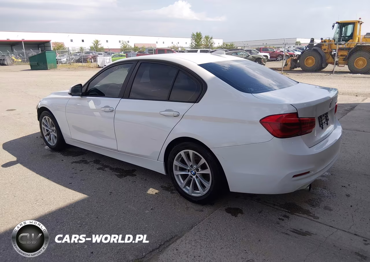 2018 BMW 320I VIN:WBA8E1G51JNU91840 - 3