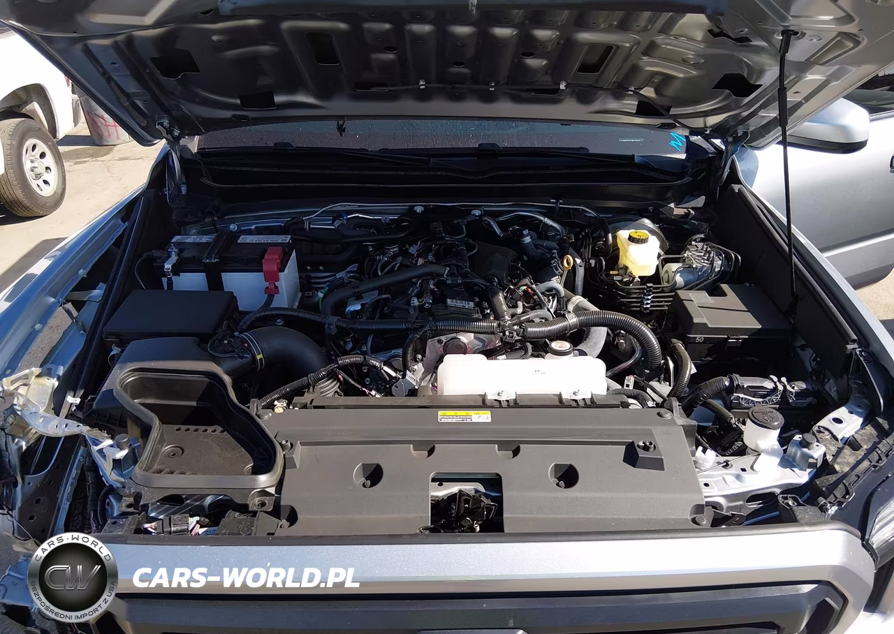 2026 Toyota Tacoma Sr5 VIN:3TMKB5FN0TM070618 - 10