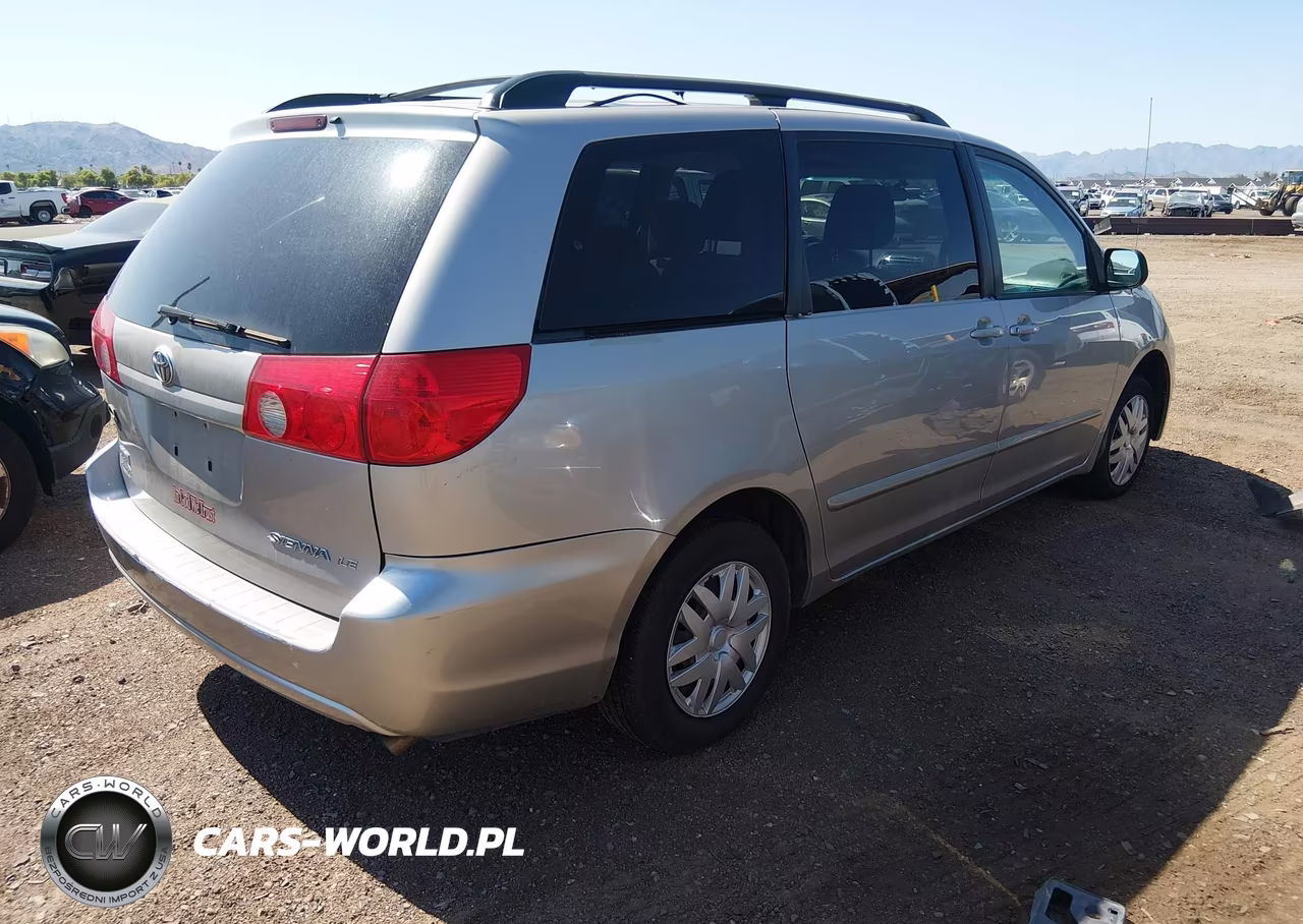 2009 Toyota Sienna Le VIN:5TDZK23C19S271937 - 4