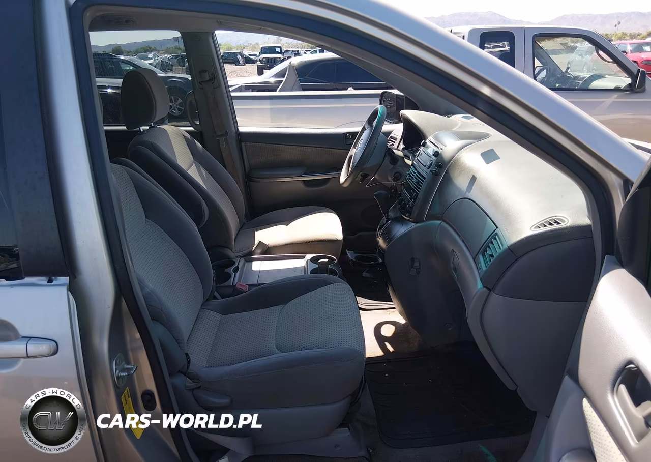 2009 Toyota Sienna Le VIN:5TDZK23C19S271937 - 5