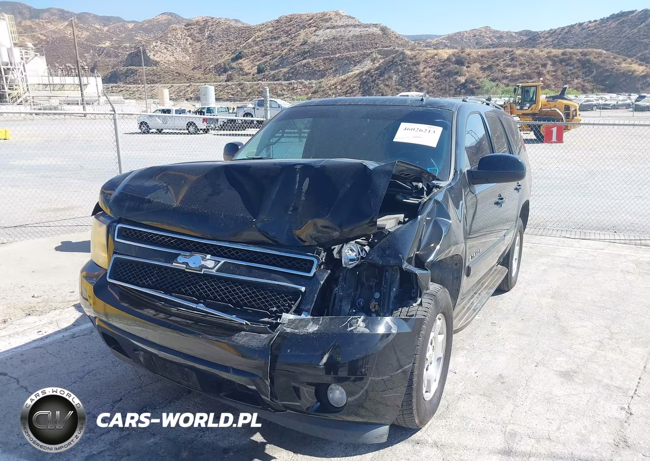 2008 Chevrolet Tahoe Lt VIN:1GNFC130X8R143412 - 2