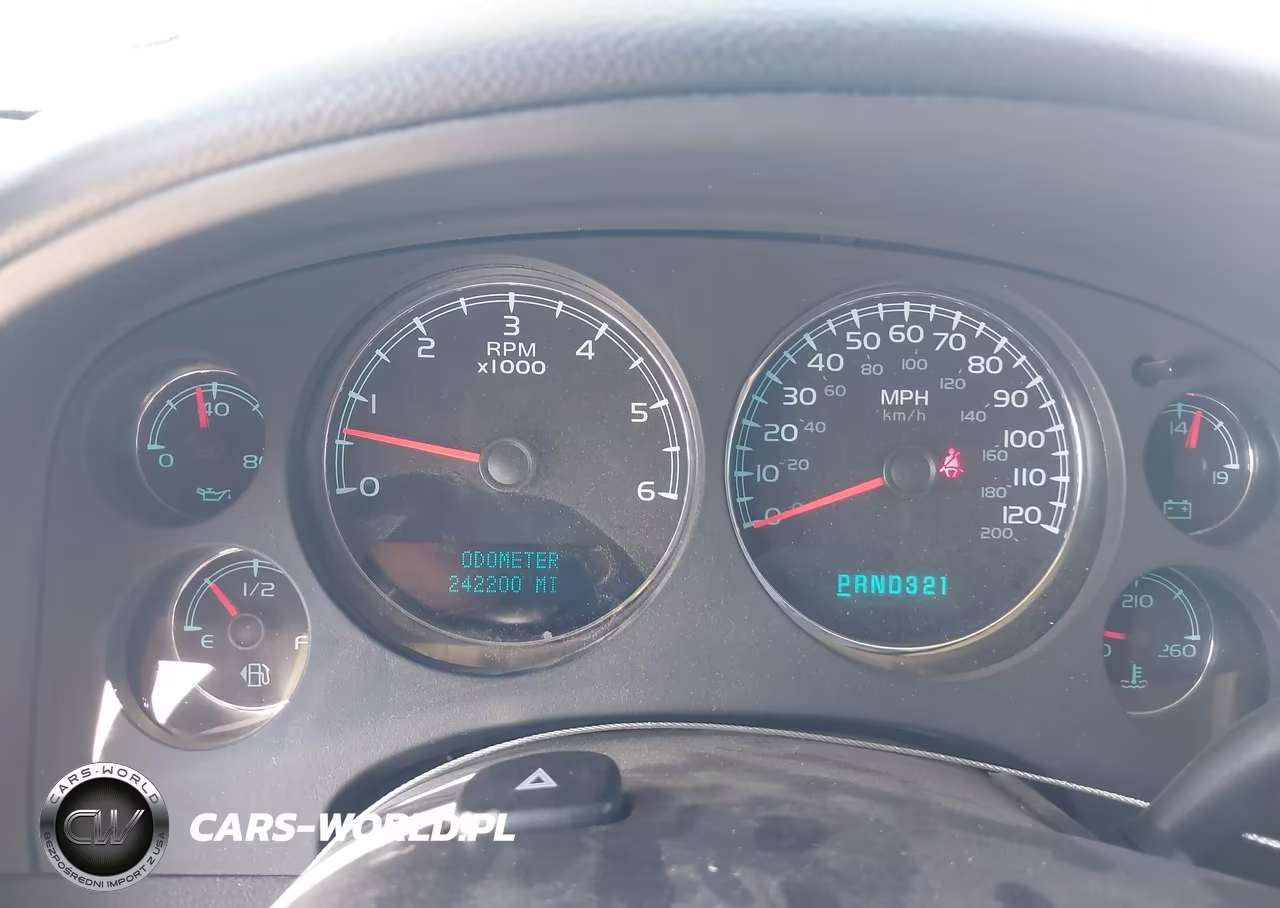 2008 Chevrolet Tahoe Lt VIN:1GNFC130X8R143412 - 7