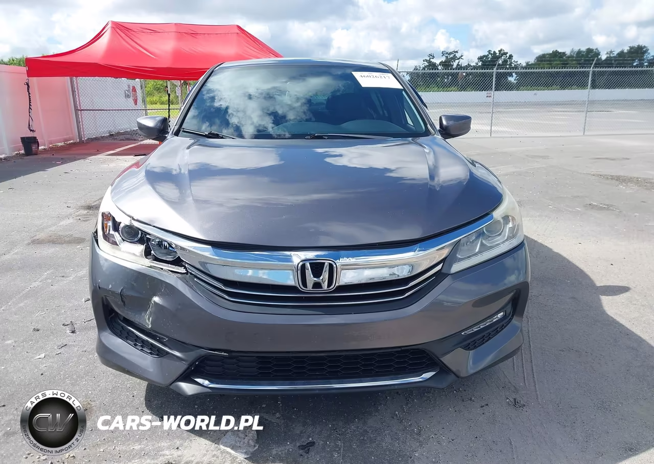 2017 Honda Accord Sport VIN:1HGCR2F59HA303500 - 12