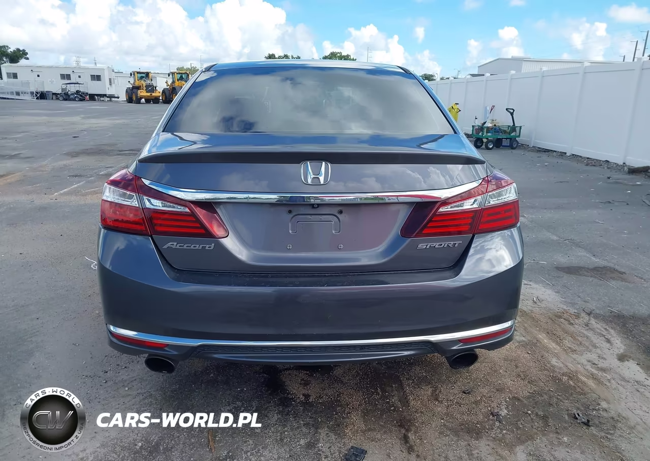 2017 Honda Accord Sport VIN:1HGCR2F59HA303500 - 16