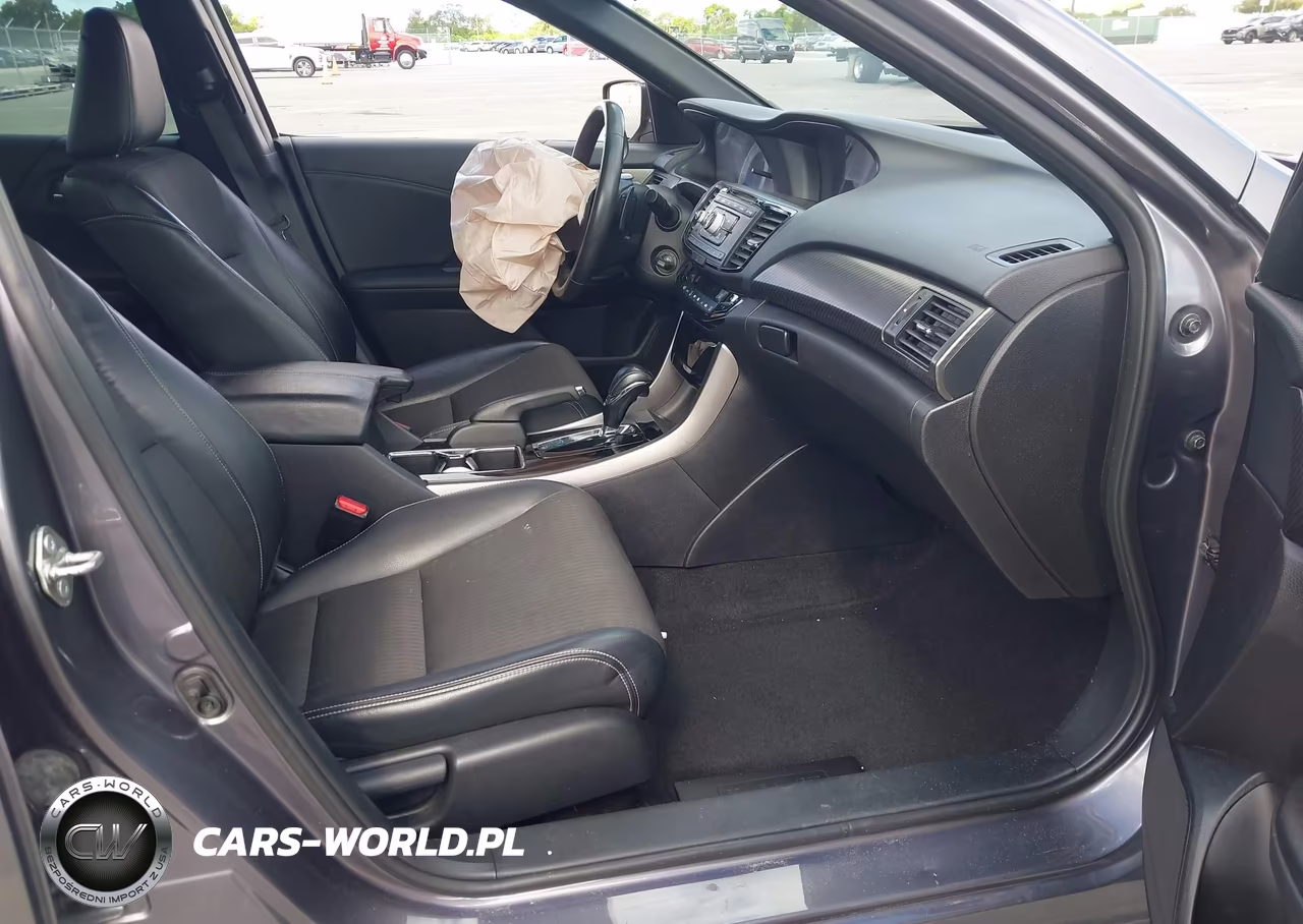 2017 Honda Accord Sport VIN:1HGCR2F59HA303500 - 5
