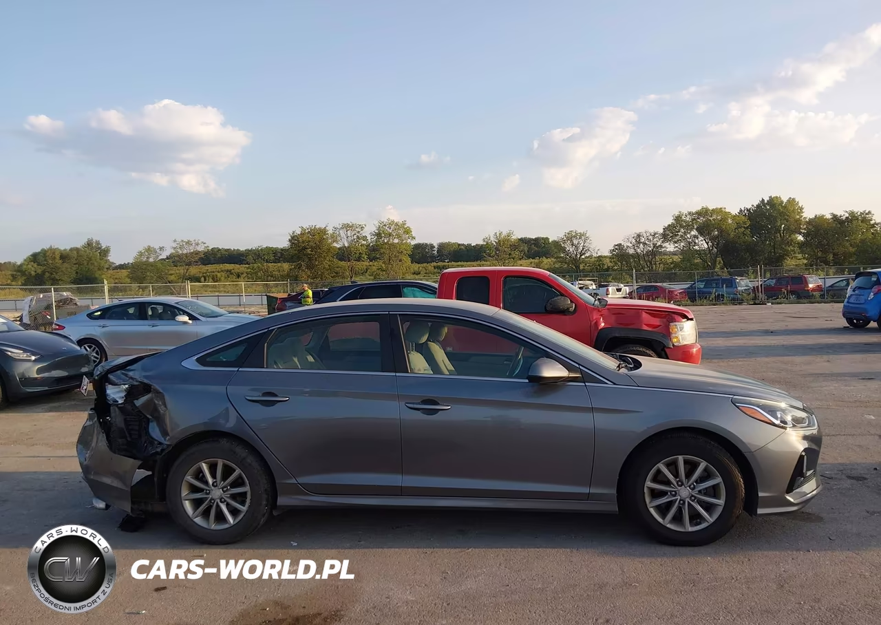 2018 Hyundai Sonata Se VIN:5NPE24AF4JH689748 - 14
