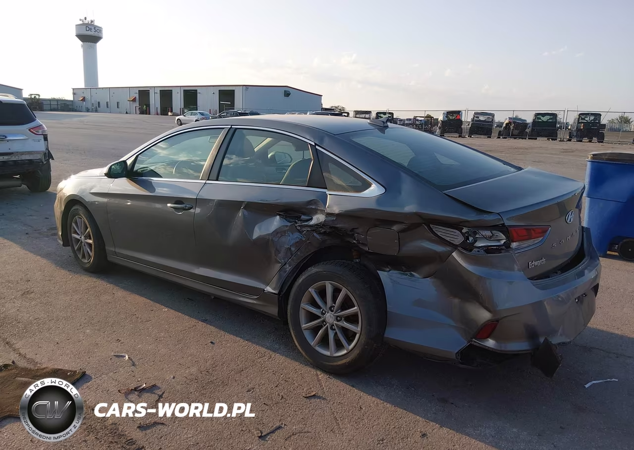 2018 Hyundai Sonata Se VIN:5NPE24AF4JH689748 - 3