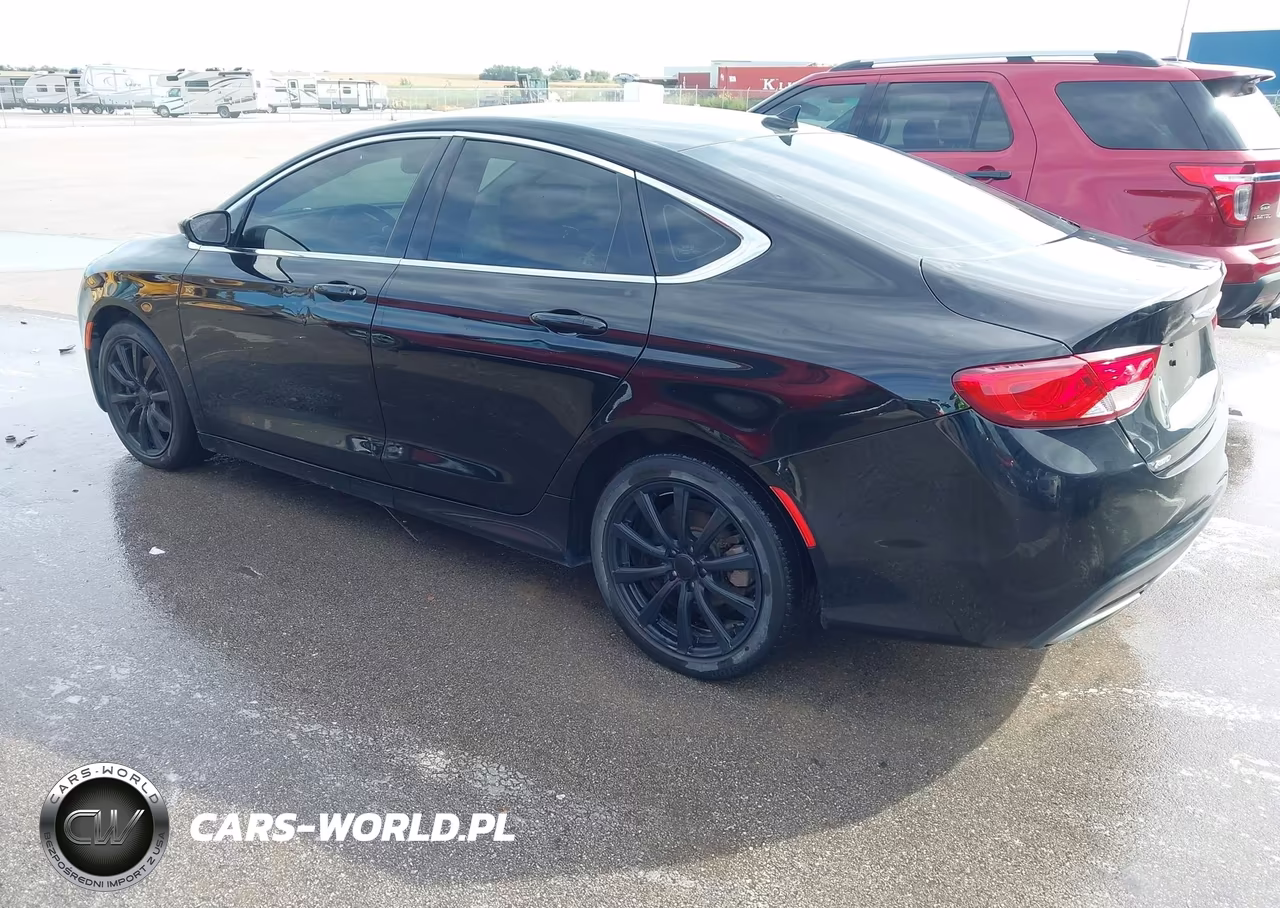 2015 Chrysler 200 C VIN:1C3CCCEG2FN514587 - 3