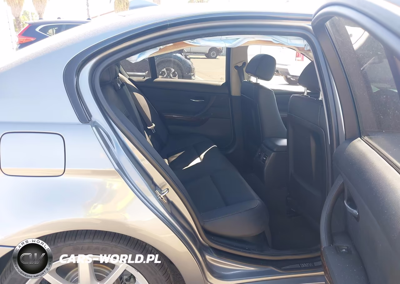 2010 BMW 328I VIN:WBAPH5G59ANM69918 - 8