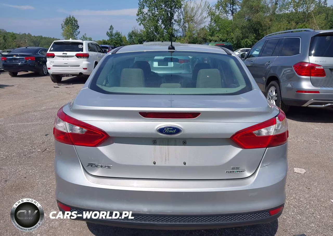 2014 Ford Focus Se VIN:1FADP3F2XEL347337 - 16
