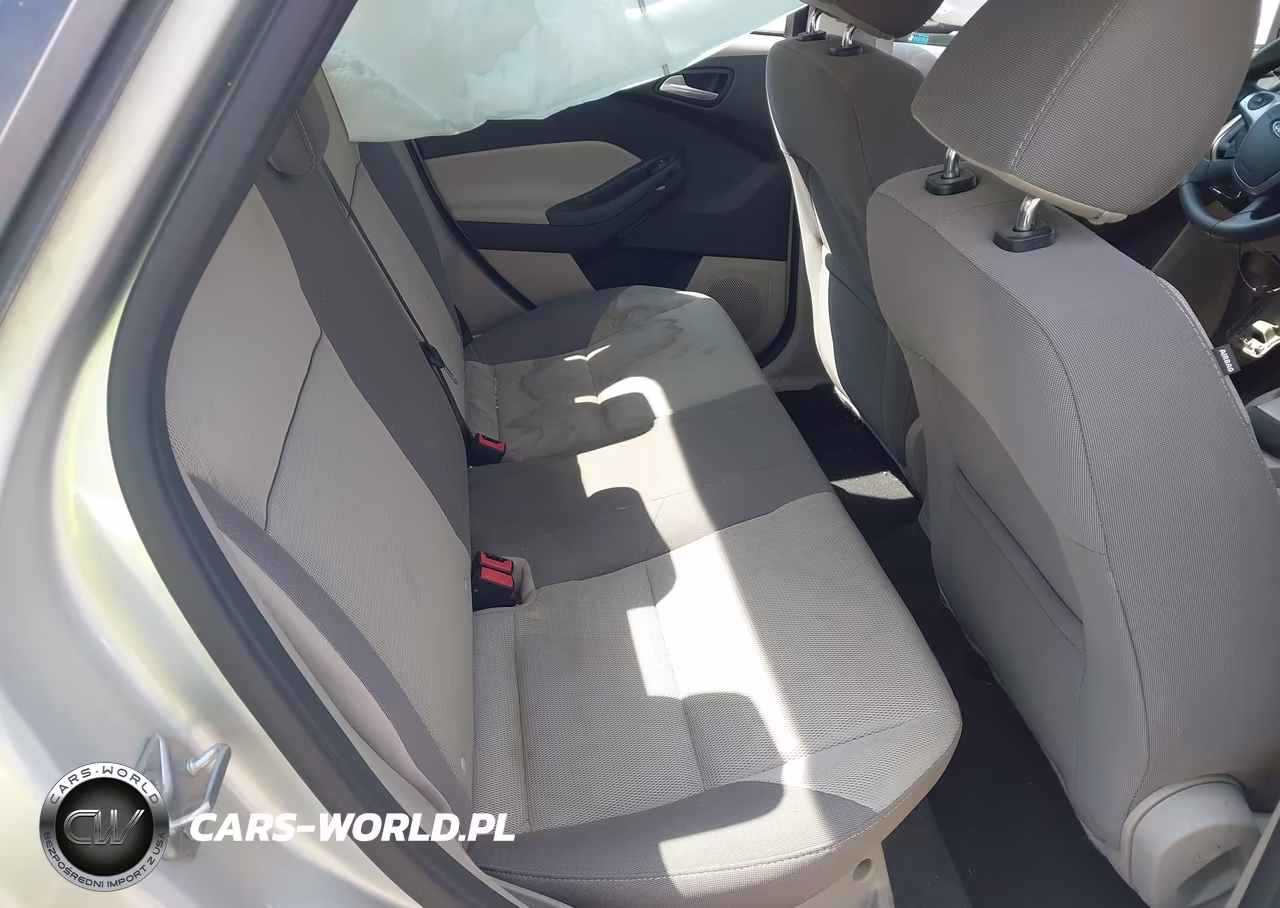 2014 Ford Focus Se VIN:1FADP3F2XEL347337 - 8
