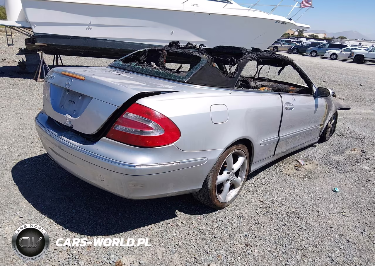 2005 Mercedes-Benz Clk 320 VIN:WDBTK65G45T053837 - 4