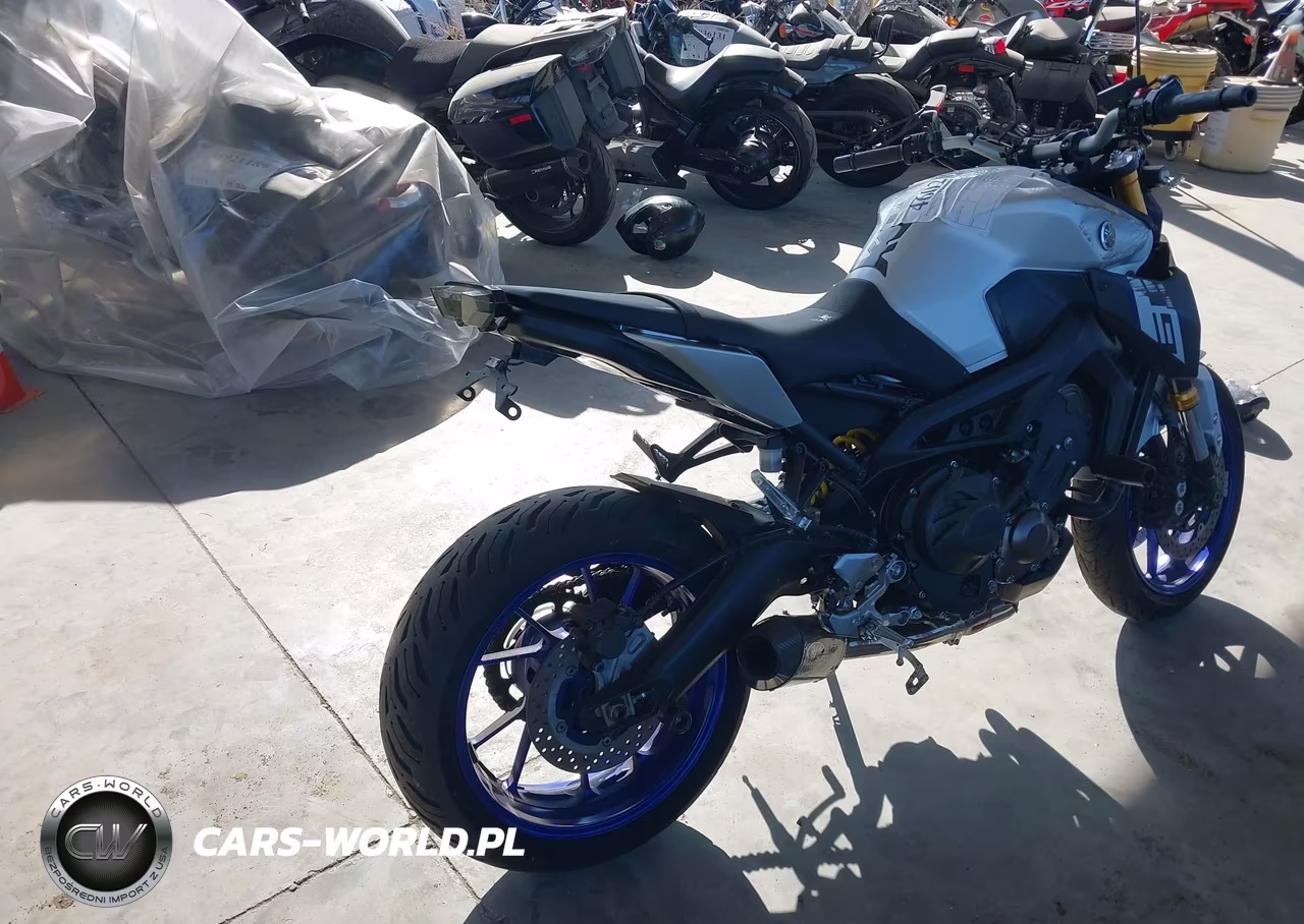 2015 Yamaha Fz09 VIN:JYARN33E4FA007209 - 4