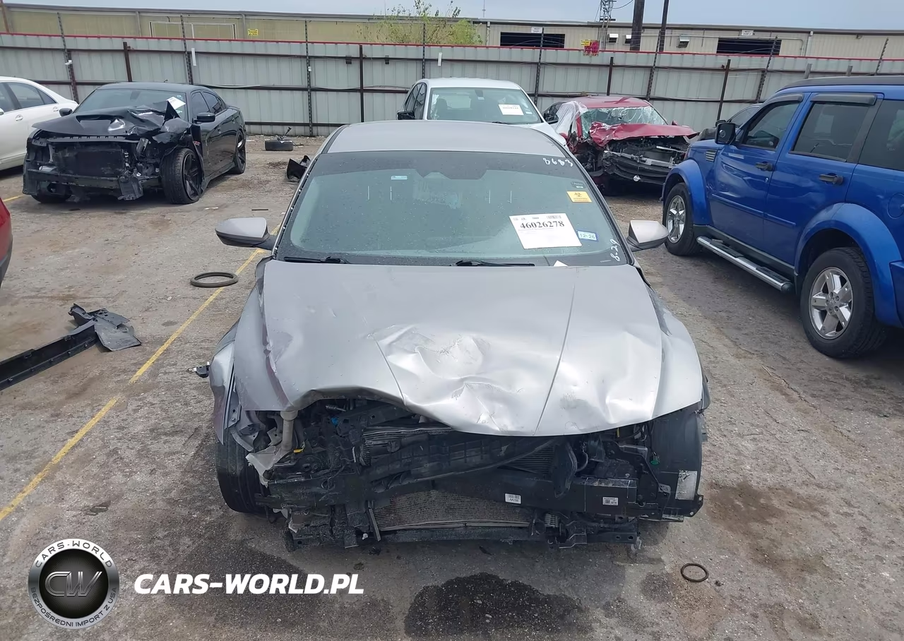2024 Hyundai Elantra Sel VIN:KMHLM4DG7RU638683 - 12