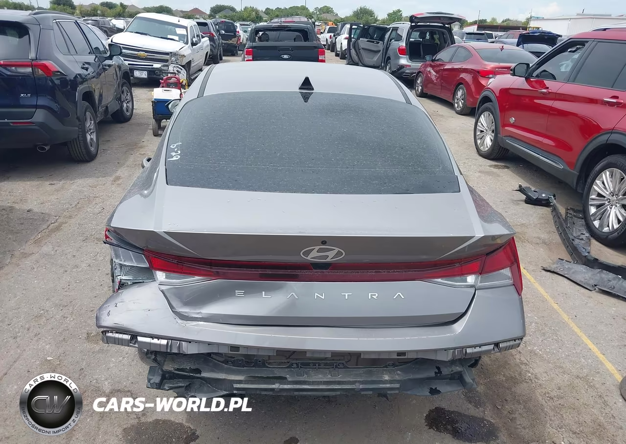 2024 Hyundai Elantra Sel VIN:KMHLM4DG7RU638683 - 16