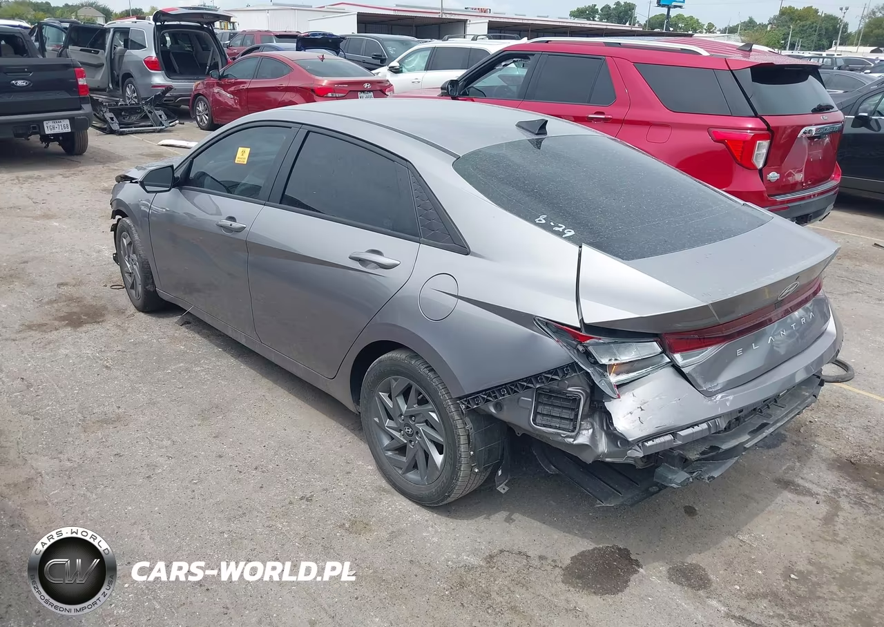 2024 Hyundai Elantra Sel VIN:KMHLM4DG7RU638683 - 3