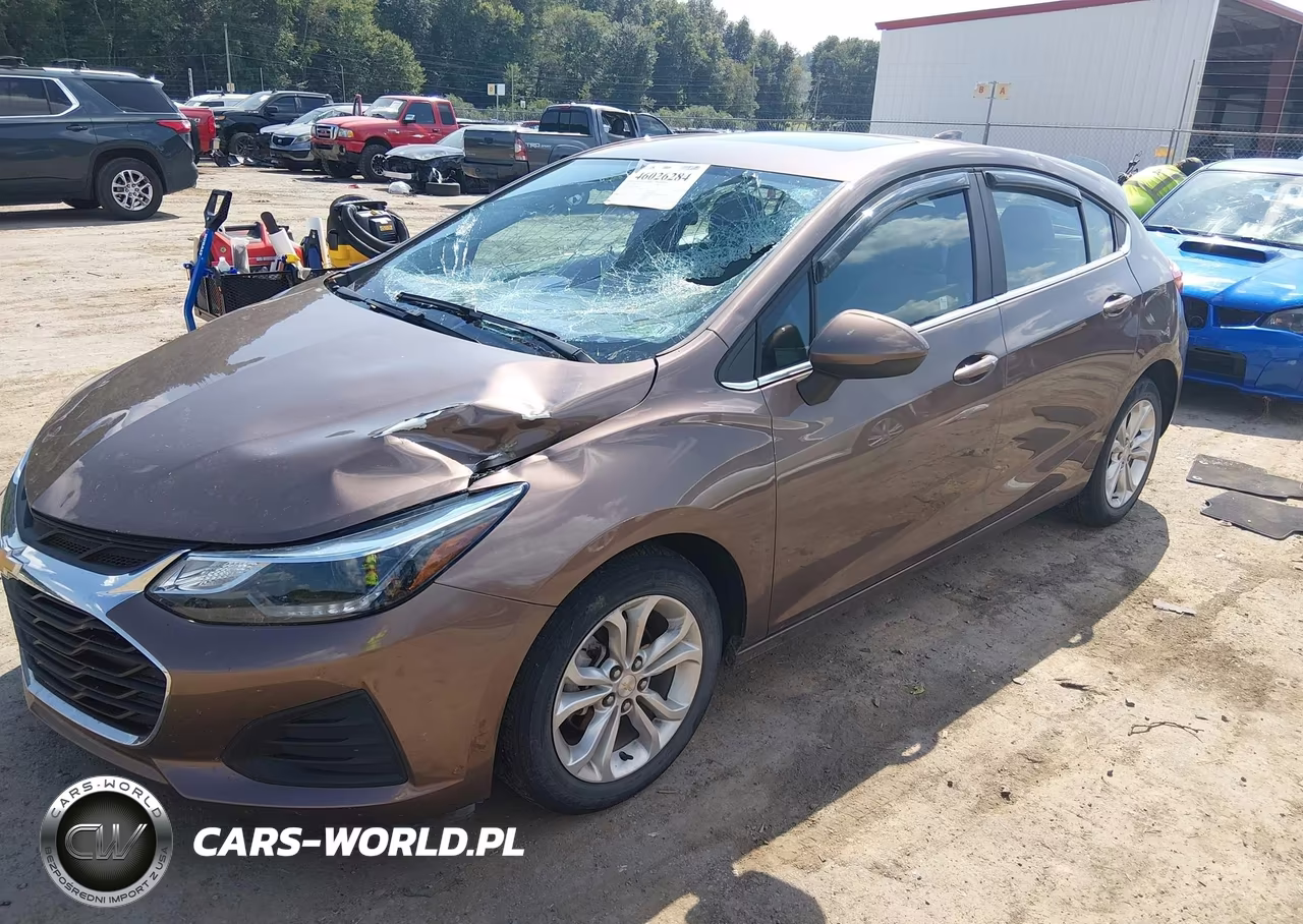 2019 Chevrolet Cruze Lt VIN:3G1BE6SM1KS603282 - 2