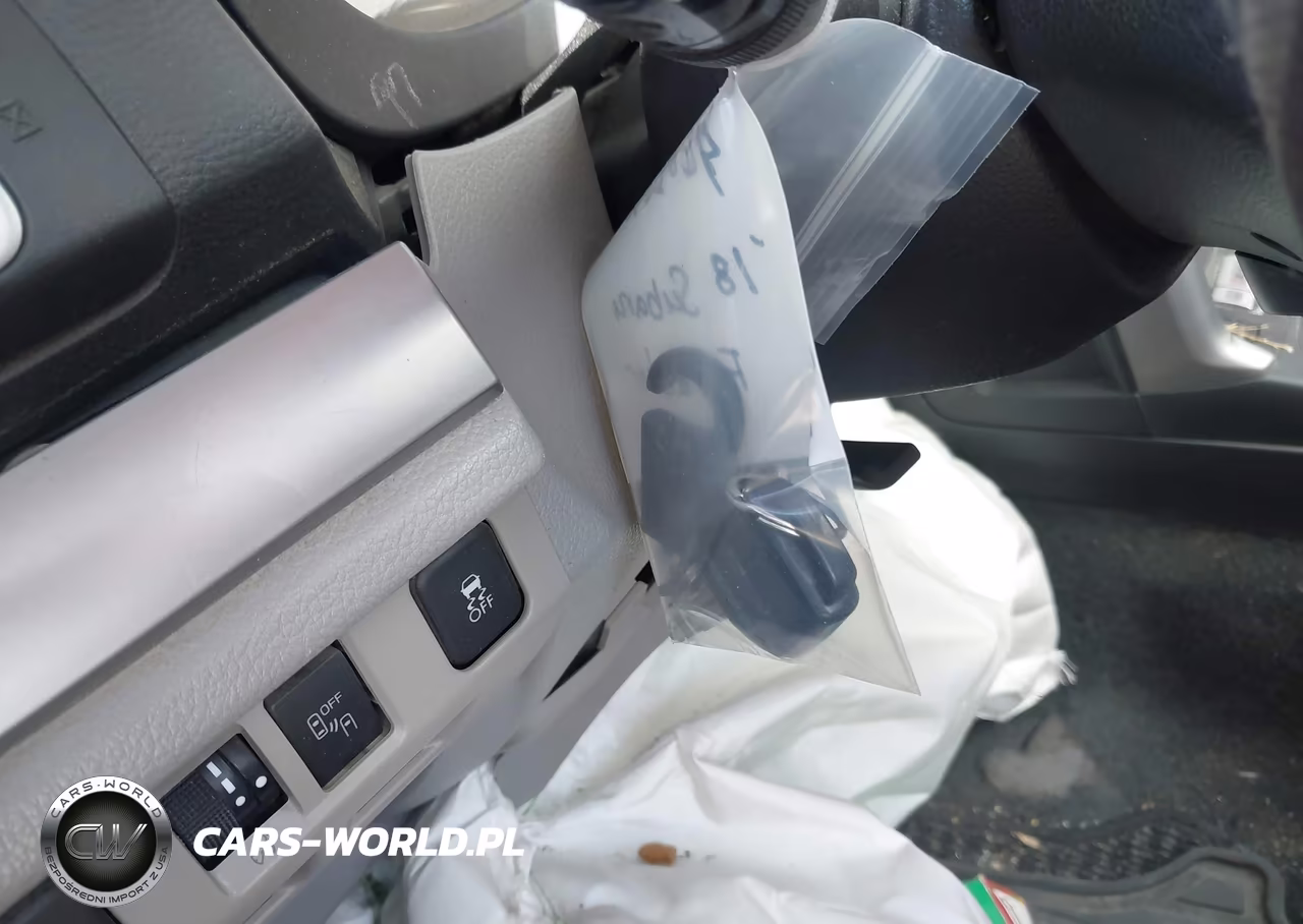 2018 Subaru Forester 2.5I Premium VIN:JF2SJAGC0JH464664 - 11