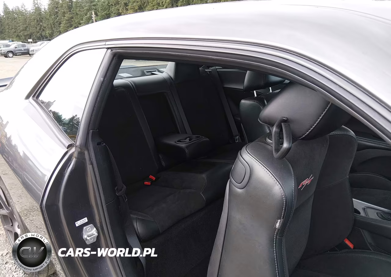 2016 Dodge Challenger R-T Scat Pack VIN:2C3CDZFJXGH288965 - 8