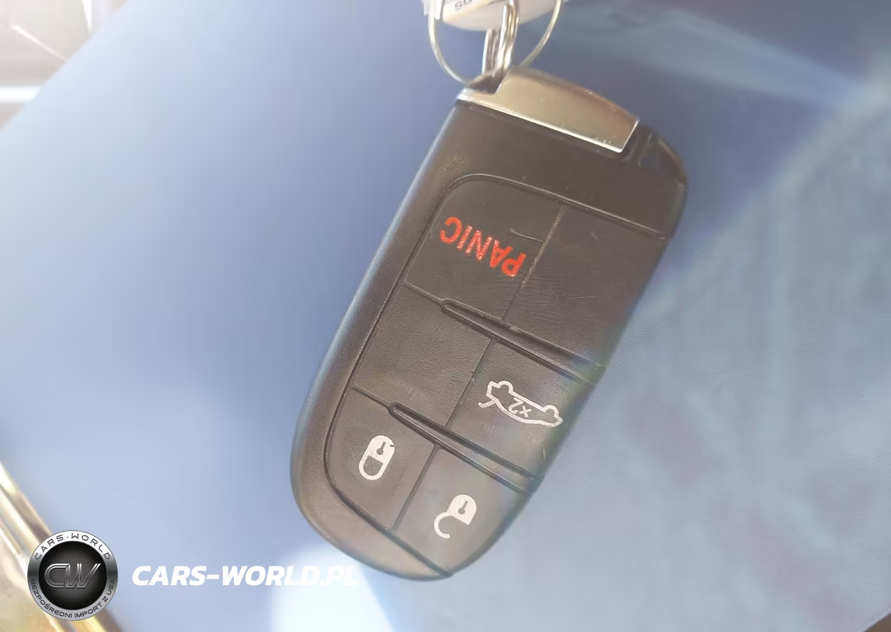 2016 Chrysler 200 Limited VIN:1C3CCCAB2GN101225 - 11