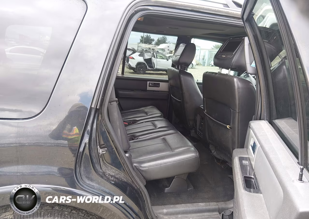 2011 Ford Expedition Limited VIN:1FMJU2A53BEF05756 - 8
