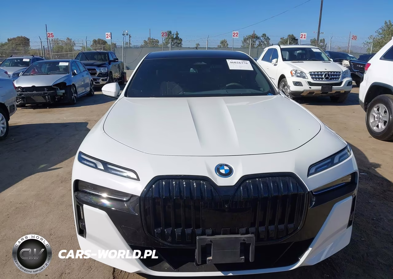 2023 BMW I7 xDrive60 VIN:WBY53EJ08PCN79190 - 12