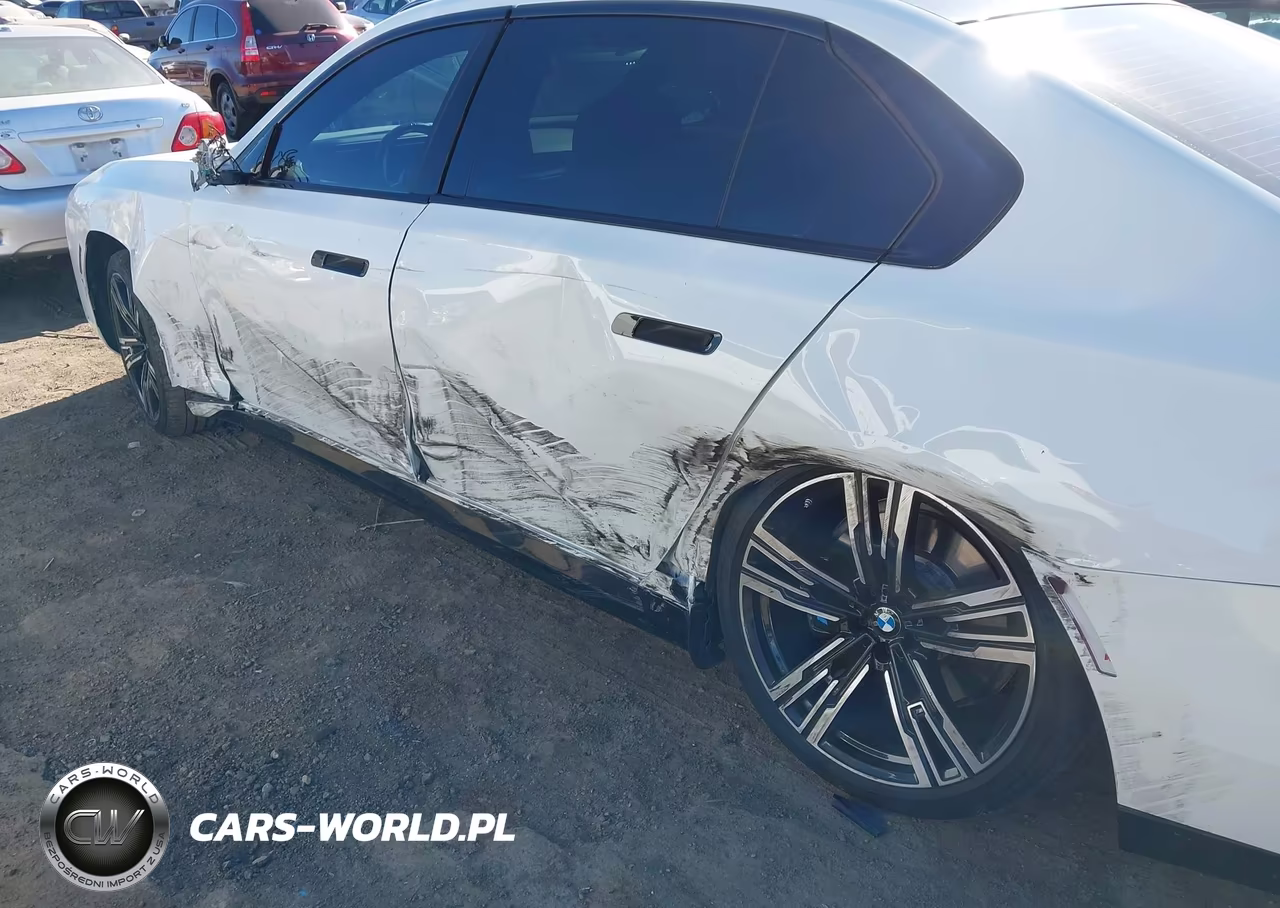 2023 BMW I7 xDrive60 VIN:WBY53EJ08PCN79190 - 19