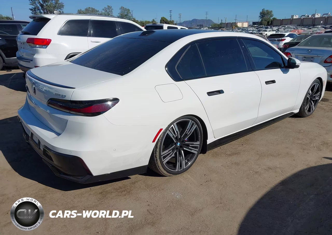 2023 BMW I7 xDrive60 VIN:WBY53EJ08PCN79190 - 4