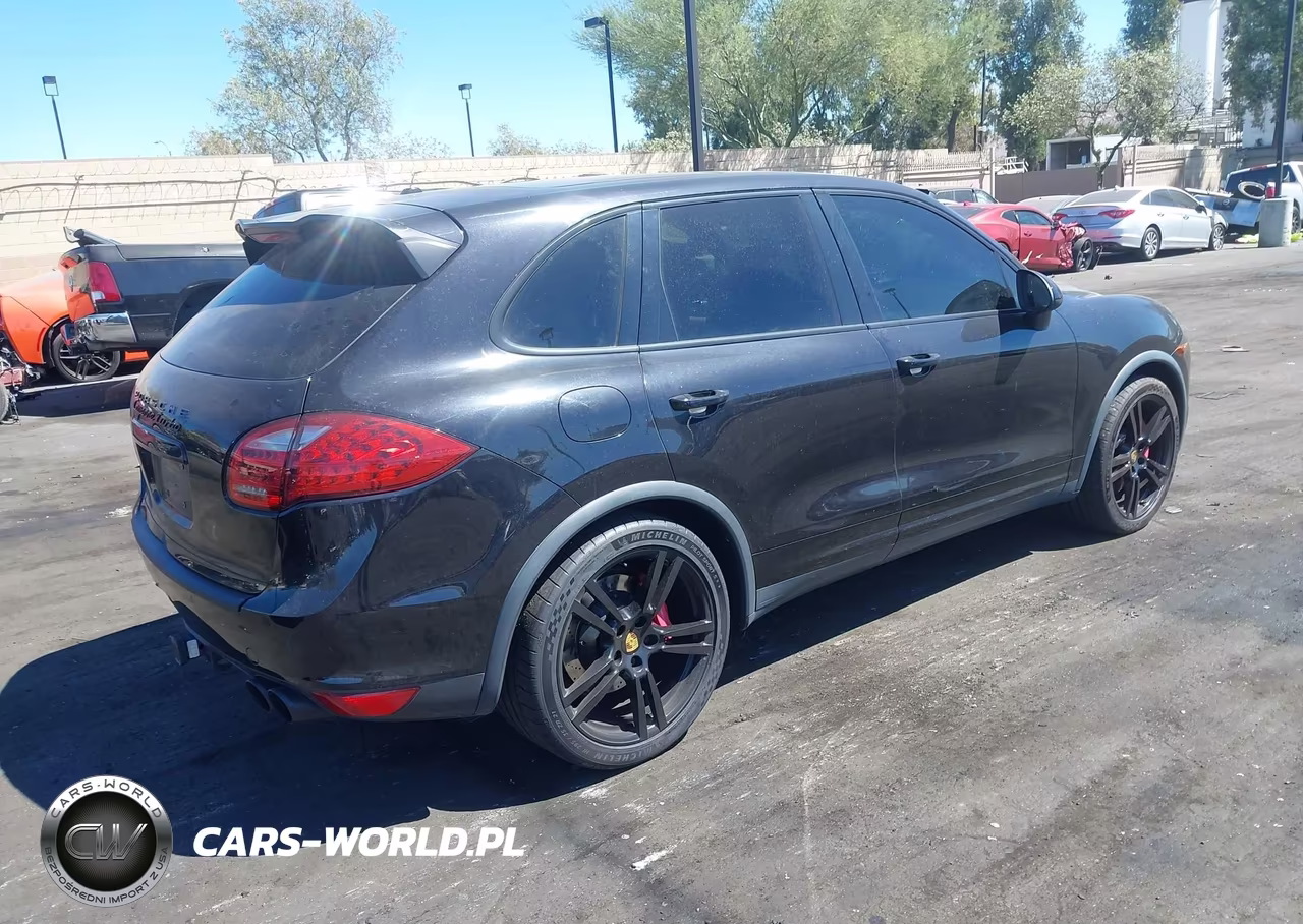 2012 Porsche Cayenne Turbo VIN:WP1AC2A23CLA81469 - 4