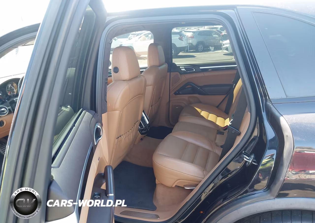 2012 Porsche Cayenne Turbo VIN:WP1AC2A23CLA81469 - 8