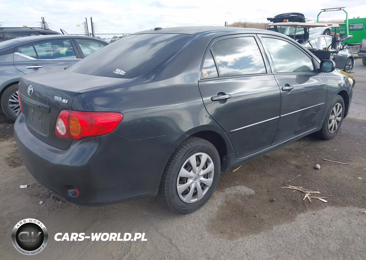 2010 Toyota Corolla Le VIN:JTDBU4EE6AJ070171 - 4