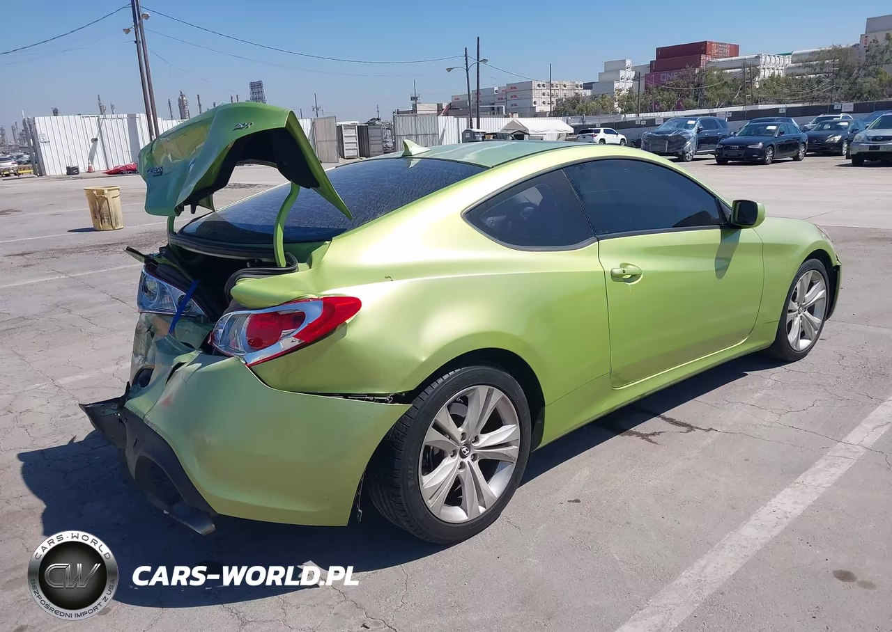 2010 Hyundai Genesis 2.0T Premium VIN:KMHHT6KD2AU018809 - 4