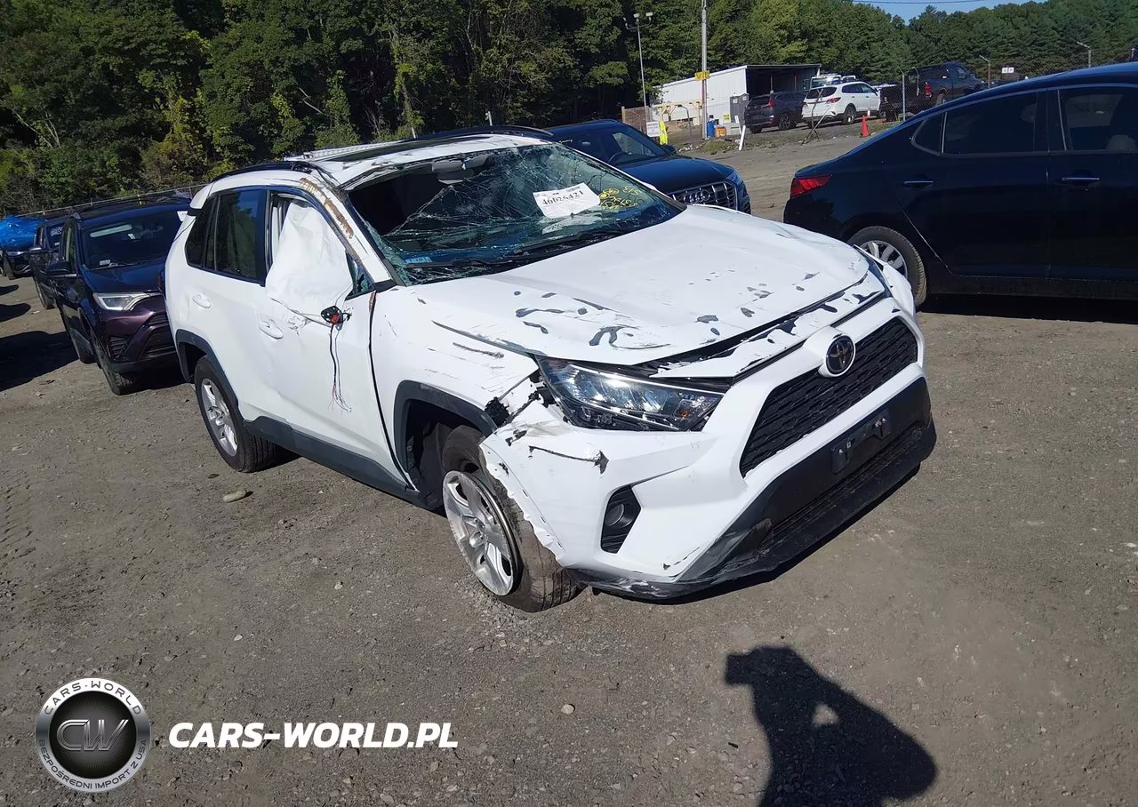 2021 Toyota Rav4 Xle VIN:2T3P1RFV7MC159345 - 1