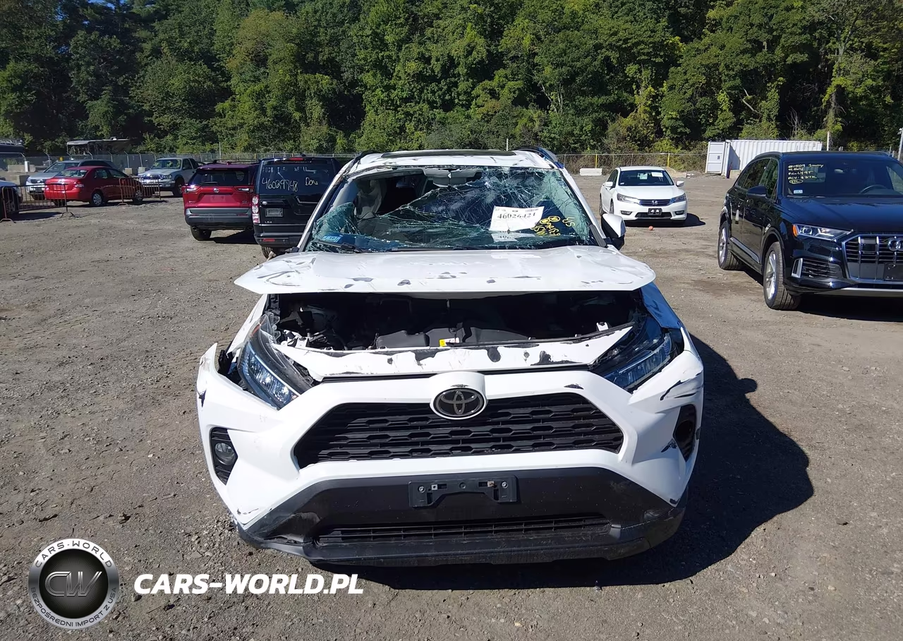 2021 Toyota Rav4 Xle VIN:2T3P1RFV7MC159345 - 12