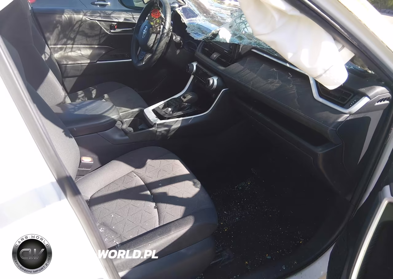 2021 Toyota Rav4 Xle VIN:2T3P1RFV7MC159345 - 5