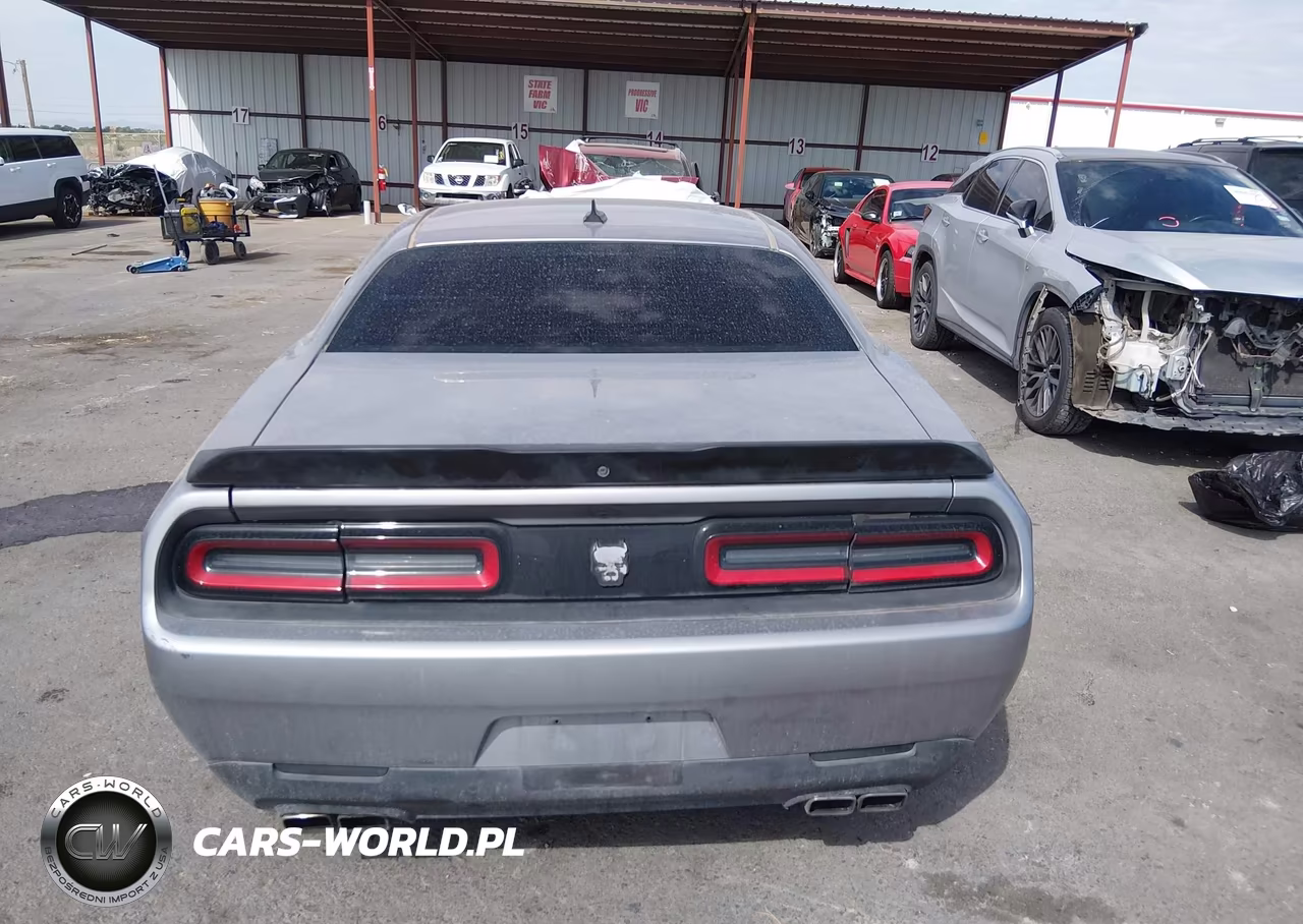 2016 Dodge Challenger R-T Plus Shaker VIN:2C3CDZBTXGH202237 - 16